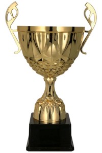 Puchar Złoty Metalowy – sportowe trofeum premium. Idealny złoty puchar na wielkie zwycięstwa, mistrzostwa i finały. Solidny metal, grawer