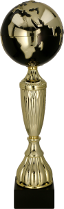Złote Trofeum z Kulą Ziemską – klasyczny puchar na wyjątkowe wydarzenia, konkursy międzynarodowe i firmowe. Atrakcyjna cena. Grawer