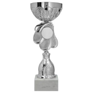 Srebrny Puchar Metalowy na Kamiennej Podstawie – Klasyczne Trofeum z Grawerem