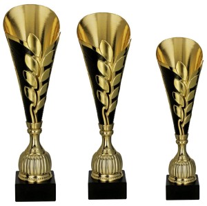 Zestaw 3 Pucharów Złoto-Czarnych – Ekskluzywne Trofea Ażurowe (43, 41, 38 cm)
