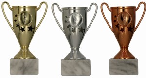 Zestaw 3 Pucharów Metalowych: Złoty, Srebrny, Brązowy – Komplet na Podium 15 cm (1)