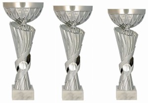Zestaw 3 Pucharów Złotych – Komplet Trofeów Metalowo-Plastikowych (35, 33, 28 cm)